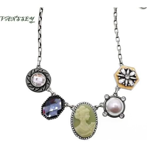 Vanssey Vintage Pendants
