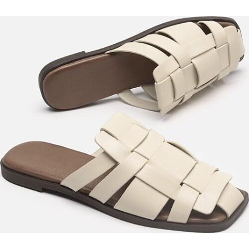 Elegant flat bottom lady woven sandals and slippers summer Baotou slippers one step casual lady office shoes beige flat shoes