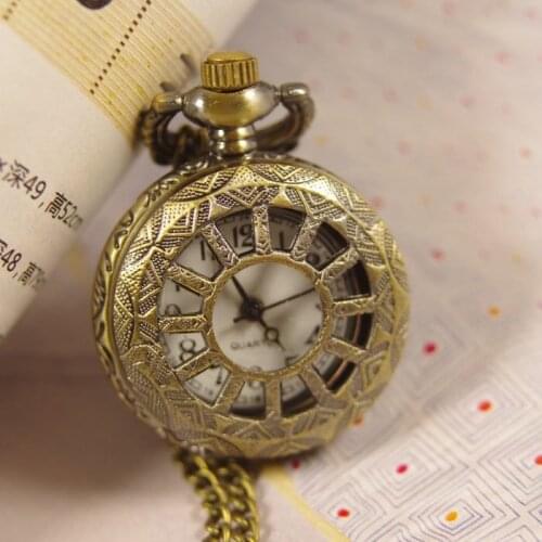 2017 watch with chain hot sale new men women lady telephone style steampunk mini bronze quartz Pocket Watch Antique wp045