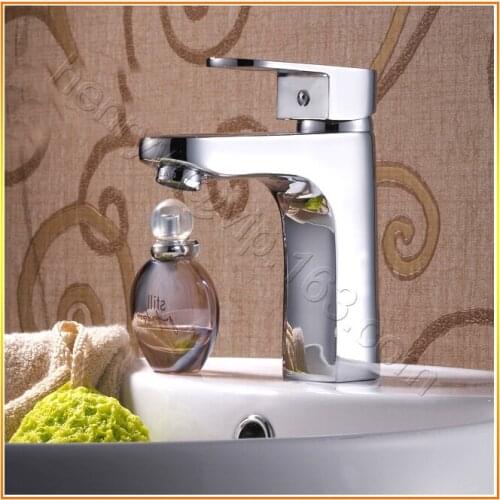 L15050 - Luxury Deck Mounted Chrome finish Brass Wash Basin Faucet