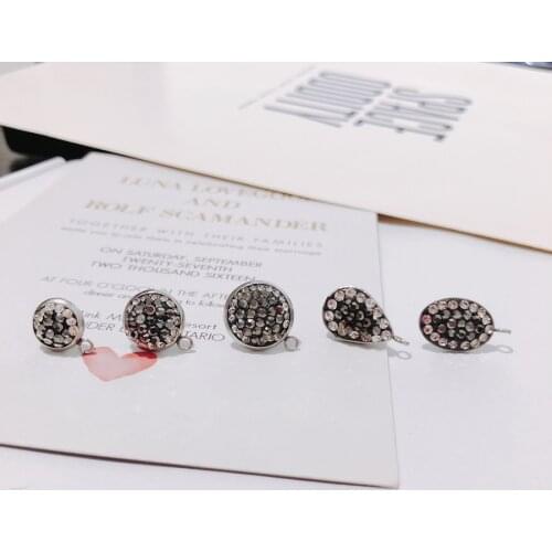 4 pieces / lotRoundovalwhite kSupplies forJewelryAccessoriesbeadcapsearingsfashionjewelryconnectors forjewelrymaking