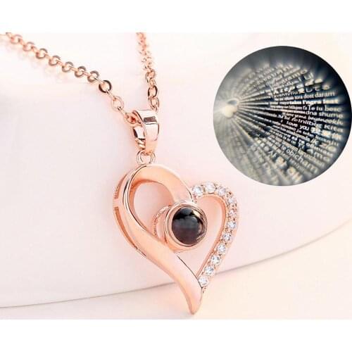 ATTRACTTO 100 Languages I Love You Necklaces&Pendants For Women Chain Memory Projection Necklace Heart Charms Necklace SNE190181