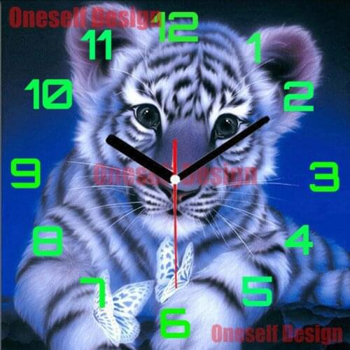 Cute tiger diamond painting cross stitch with clock 5d diamond embroidery full set animal tiger decoration home wall sticker