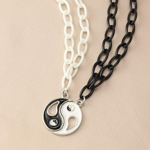 2 Pcs/Set Taoism Symbol Talisman Amulet Yin and Yang Pendant Necklace for Couples Acrylic Chain 2021 Fashion Jewelry