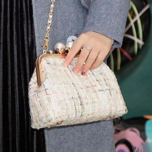 2021 Handmade DIY Plain Pearl Diamond Handbag High Quality Frame OL Style Luxury Dress Golden Office Lady Day Clutch Totes