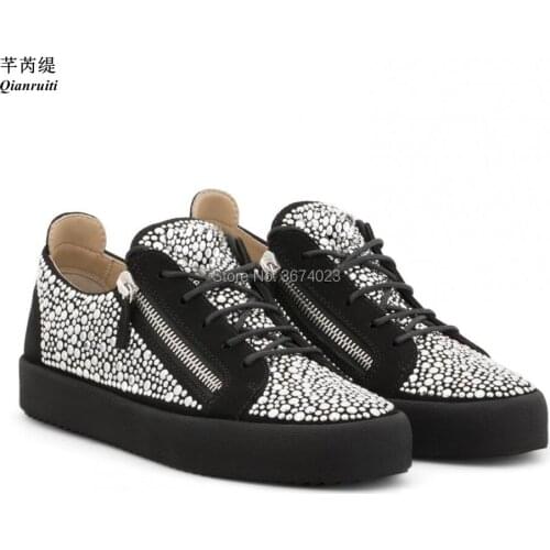 Qianruiti Mens Casual Sneakers Crystal Studs Rubber Flats Round Toe Rhinestone Shoes Low Top Casual Shoes Zapatos Hombre