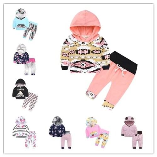 High quality new styles newborn girls printing hooded top + trouser 2pcs cotton baby clothing 0~2 years old clothes wholesale