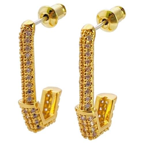 Micro inlaid zircon pin earrings for womens French simple temperament earrings for European and American Earrings