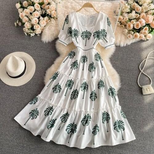 Summer new print Dress Square collar temperament, waist was thinner woman dress Puff sleeve dresses for women 2021