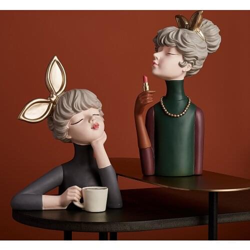 Nordic Decoration Home girl Sculpture Statue Living Room Decor Resin Girl Satatues office Decoration Accessories Modern Gifts