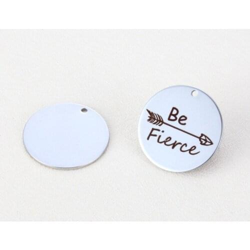 20pcs/lot 25mm New Arrival Stainless Steel Message Arrow Charms Engraved Words "Be Fierce" For Diy Jewellery