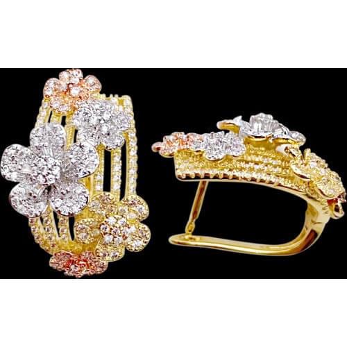 Lanyika Fashion Jewelry Shiny Blossoming Elegant Zircon Earrings Stud Micro Pave Engagement Romantic Bridal Earring Best Gift