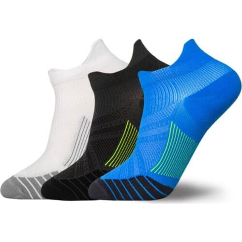 2021 New Anti-sweat Unisex Elite Sports Socks Women Men Short Tube Breathable Socks Outdoor Running Basketball Sports Socks