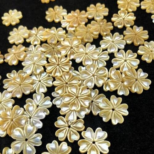 15MM 12Pcs 100% Natural Pearl Mother Shell Yellow Flower Middle Hole Earring Charms Beads DIY Jewelry Making Accessories Finding