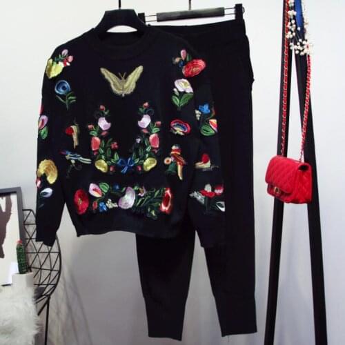 Women Butterfly Flowers Embroidery Long Sleeved Sweater + Knitted casual Two Pieces Pants Se