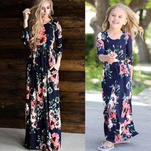Sumemr Mother Daughter Bohemian Maxi Dress Family Matching Outfits Mommy and Me Floral Long Dress Family Fitted Clothes