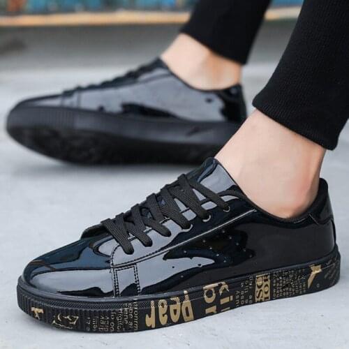 Fashion Casual Shoes For Women Lace-up Skateboarding Shoes Breathable Solid Glossy Lovers Flat Sneakers Calzado Deportivo Mujer