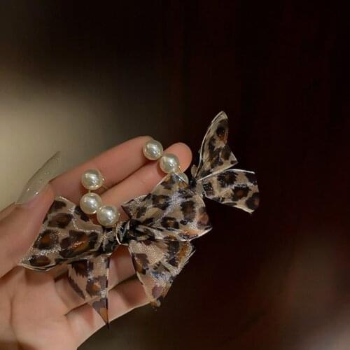 New Classic Elegant Leopard Print Black Bow Tie Versatile Earrings Womens Jewelry Korean Girl Party Earrings Accessories