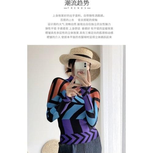 HOT SELLING Miyake long sleeve printing fold turtleneck Thin Tofu fold T-shirt IN STOCK