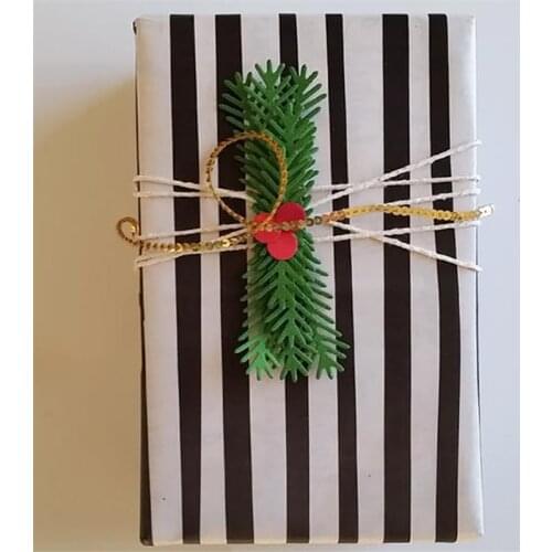 Christmas Tree Leaf Cutting Dies Template Punch Scrapbooking Album DIY Decorative Embossing Suit Stencils Metal Paper Cards