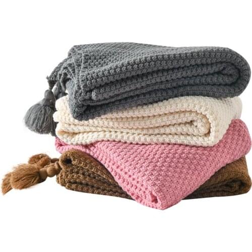 INS Nordic Style Sofa Blanket Office Nap Blanket Tassel Knitted Ball Wool Leisure Air Conditioning Small Blanket blankets