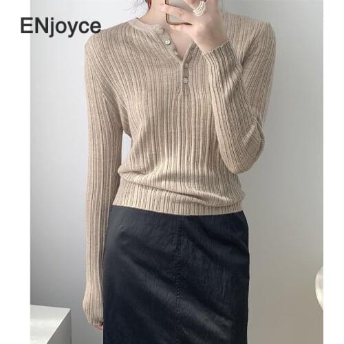 Women Vintage Khaki Knitted T-Shirt 2021 Spring Korean Style Fashion V-Neck Thin Sweaters Casual Slim Long Sleeve Tee Tops