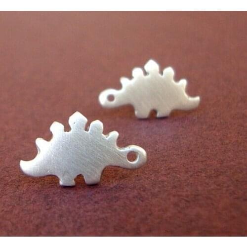 Daisies 10pairs/lot--Wholesale Cute Little Stegosaurus Dinosaur Stud Earrings Brincos Ear Cuffs Retro Style Star Women Bijoux
