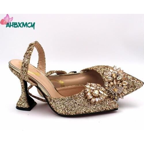Fashionable Italian Design Pumps for Party in Golden Color Decotate with Rhinestone African Women Sandals for Wedding