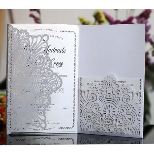 50pcs European Laser Cut Wedding Invitation Card Tri-Fold Lace Greeting Business Card RSVP Cards Wedding Favor Party Decoration