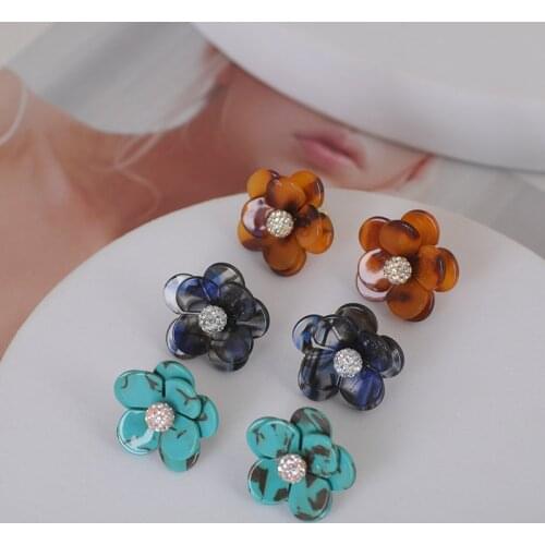 Europe and the United States jewelry wholesale light halo dyeing double resin flowers set drill ball earrings