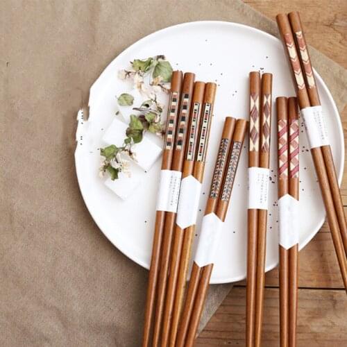 Japanese Chopsticks Black Solid Wood Chopsticks Japanese Creative Tableware Chopsticks and Wind Solid Wood Chopsticks