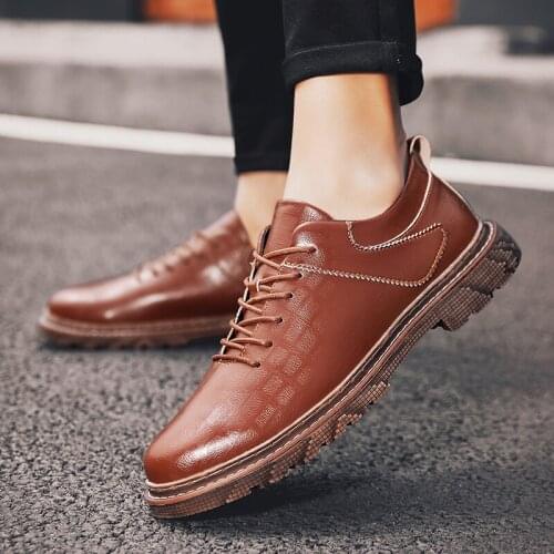 Black sneakers leather men causal zapatos sapato spring hot shoe hombre 2020 leisure Mens masculino mens para casuales sale for