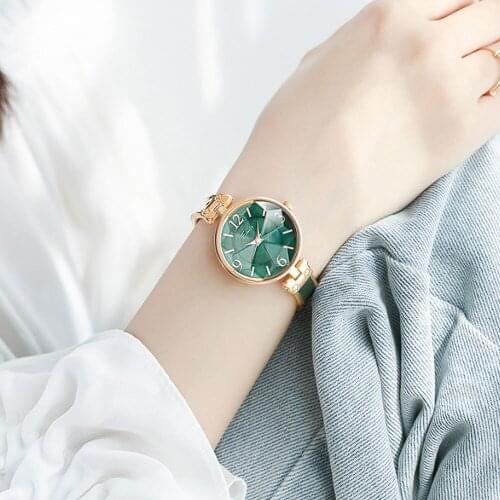 Top Brand Relogio Feminino Shell Texture Simple Bracelet Watch Womens Waterproof Quartz Watch Elegant Clock Reloj Mujer