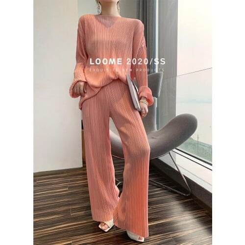 HOT SELLING Miyake fold slash neck loose T-shirt + ankle-length pants solid two-piece outfit IN STOCK