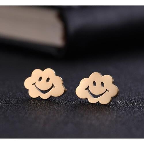 Sipuris Stud Earrings