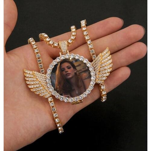 Custom Angel Wings Photo Necklace&Pendant Copper Cubic Zircon Family Memory Medallion Tennis Chain Necklace Hip Hop Jewelry Gift