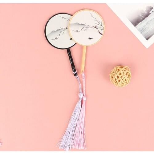 1/2Pc Mini 1:12 Dollhouse Miniature Lady Retro Fan Group Fan Dolls' Accessories Dollhouse Furniture