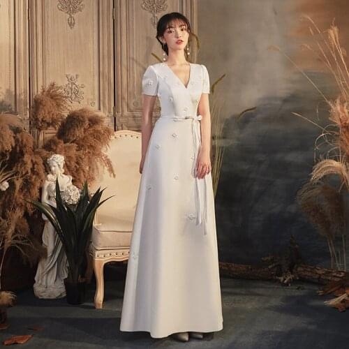 2020 Chinese Style Elegant Satin Qipao White Sexy Vintage V-Neck Bride Wedding Party Dress Gown