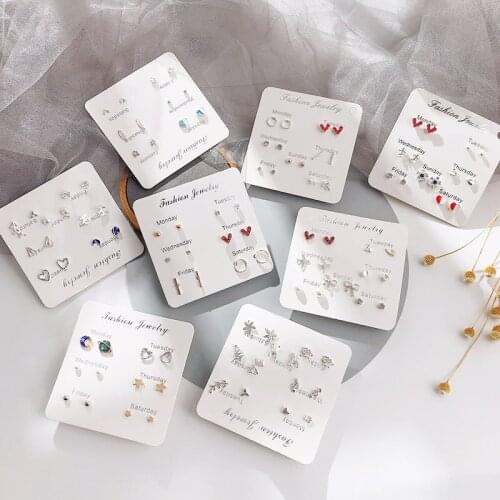 Women Trendy Stud Earrings Set with Card 7 Pairs/set One Week Monday To Sunday Star Heart Moon Leaves Crystal Earrings Jewelry