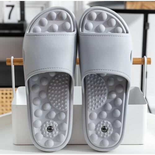 Massage slippersMen take a bath in the home non slip bathroom in summerLovers' home soft soled silent deodorant sandals for men