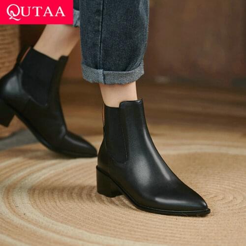 QUTAA 2022 Pointed Toe Square Heel Autumn Winter Women Shoes Genuine Leather Fashion Platform Slip On Ankle Boots Big Size 34-39