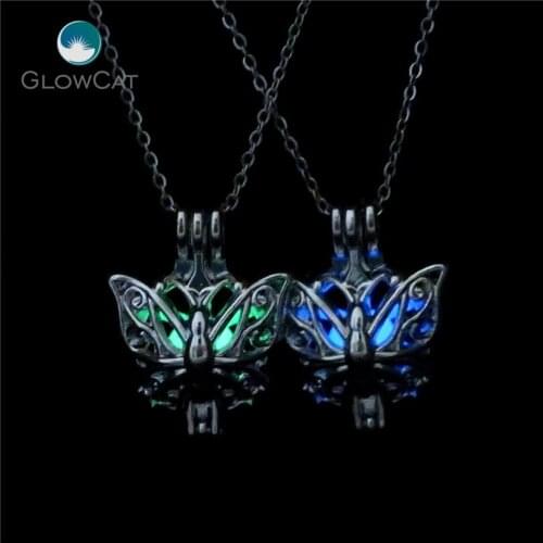 1pc G701 Silver Glow in the Dark Luminous Beads Butterfly Cage Pendant Women Aromatherapy Aroma Essential Oil Diffuser Locket