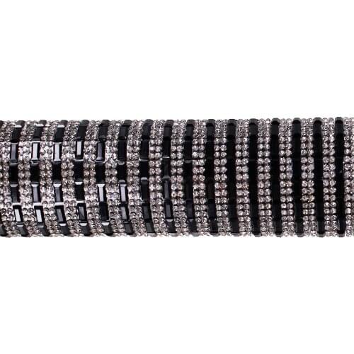 1Sheet Beading Black Cystal Motif Rhinestones Iron on Stick Strass Heat Transfer Patches Applique for Bags Shoes Clothes T2528