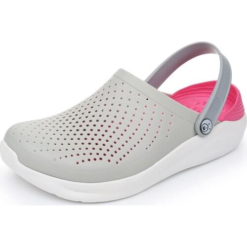 White sandals Men Hole Shoes fashion Rubber Clogs For Women Garden Shoes mens Adulto Cholas Sandalias Hombre