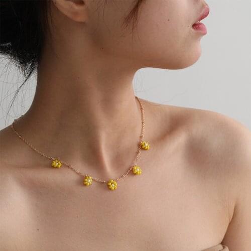 Multi Color Women Necklace New Design Fashion Sweet Korean Jewelry Delicate Resin Flower Pendant Necklace For Girl Gifts