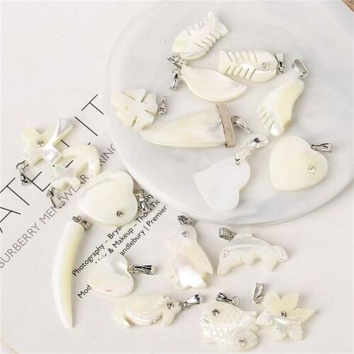 10 pcs/Pack Natural Shell Beads Pendant Carved Craft White Mother of Pearls Connector CZ Charm DIY Jewelry Accessory Necklace
