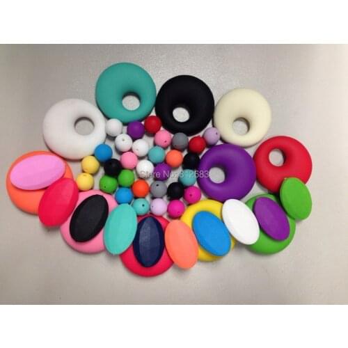 3in 1Kit 100PCS 15MM MIX bead and 2PCS 49.5MM in diameter Pendant and 10pcs lagre Chew beads Silicone Teething Nursing Necklace