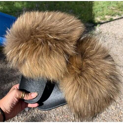 Womens Slides Cute Fuzzy Slippers Comfort Flat Sandals Open Toe Sandals Quality Big Fur Slippers Fluffy Flip Flops Fur Slides