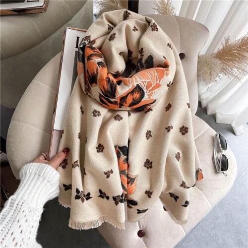 Women Floral Scarf Winter Warm Cashmere Hijab Print Thick Blanket with Tassel Lady Fashion Shawl Wrap Echarpe 2021 New