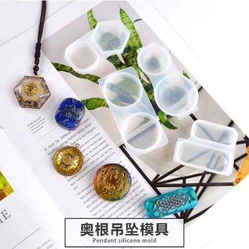 Transparent Silicone Charms Pendant Mold For DIY Fashion Crystal Epoxy Mold Glossy Diamond Cut Round Pendant